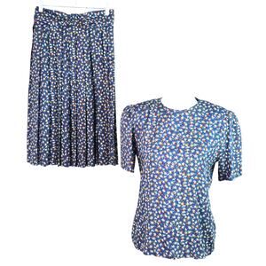 Vintage 90s Susan Bristol Floral Pleated Skirt Set Short Sleeve Blouse 2 Piece 4